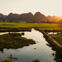 Vietnam Adventure Tour - 5 Day Scenic North Trekking & Sailing