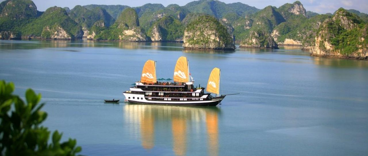 Caravella Halong Cruise