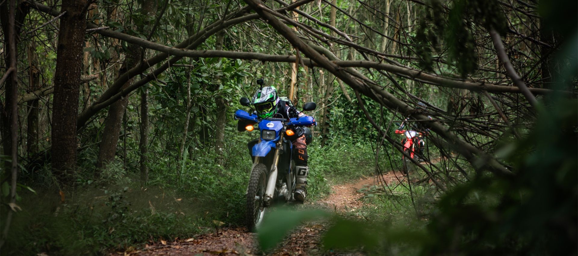 Ha Long Bay: 12-Day Motorcycle Adventure