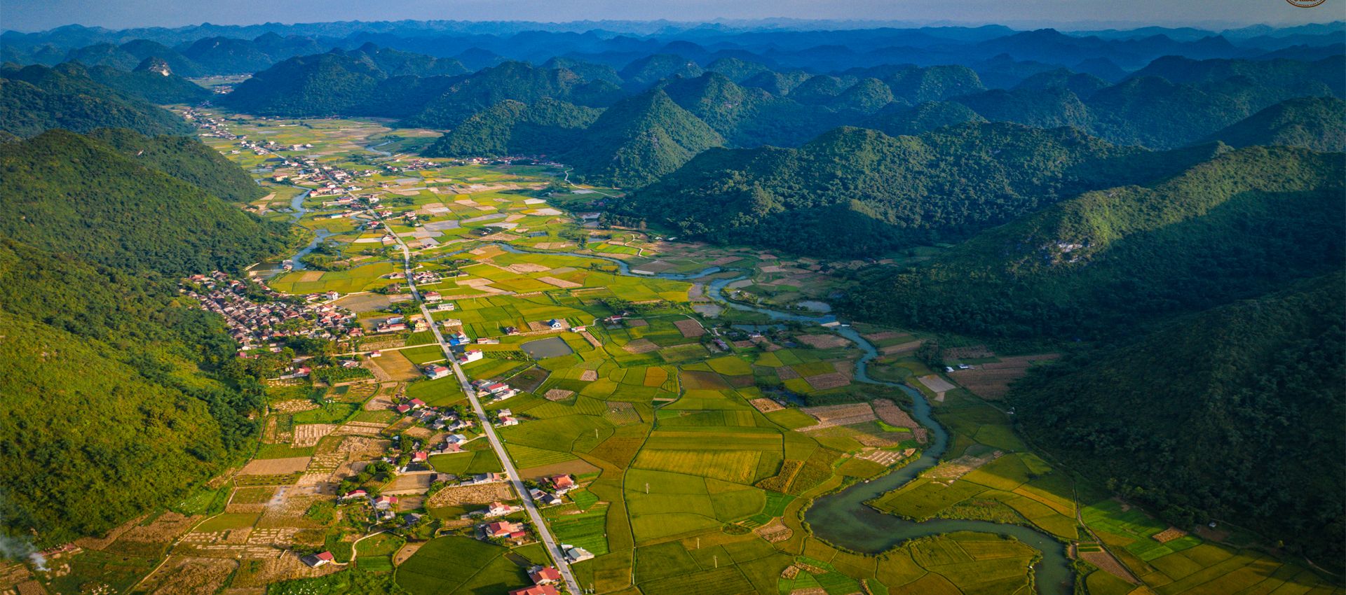 Vietnam Adventure Tour - 5 Day Scenic North Trekking & Sailing