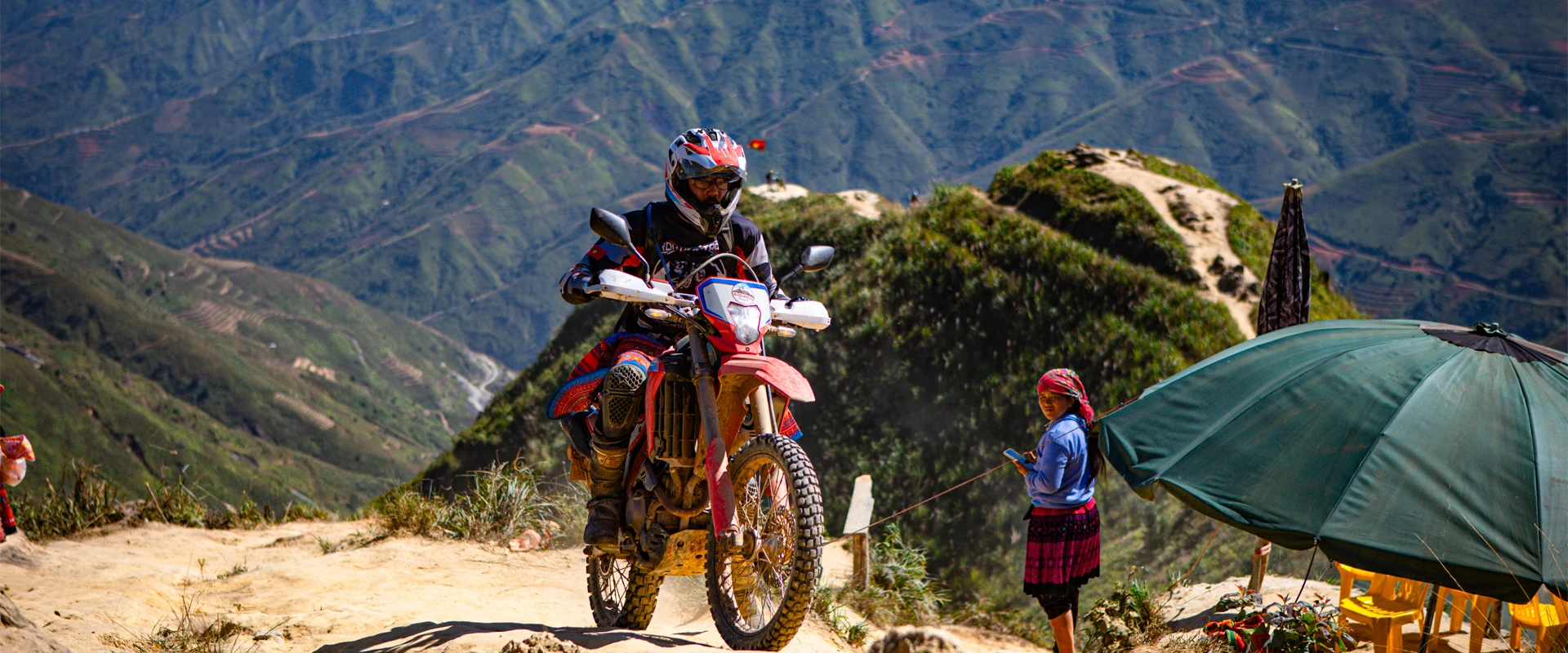 Ha Long Bay: 12-Day Motorcycle Adventure
