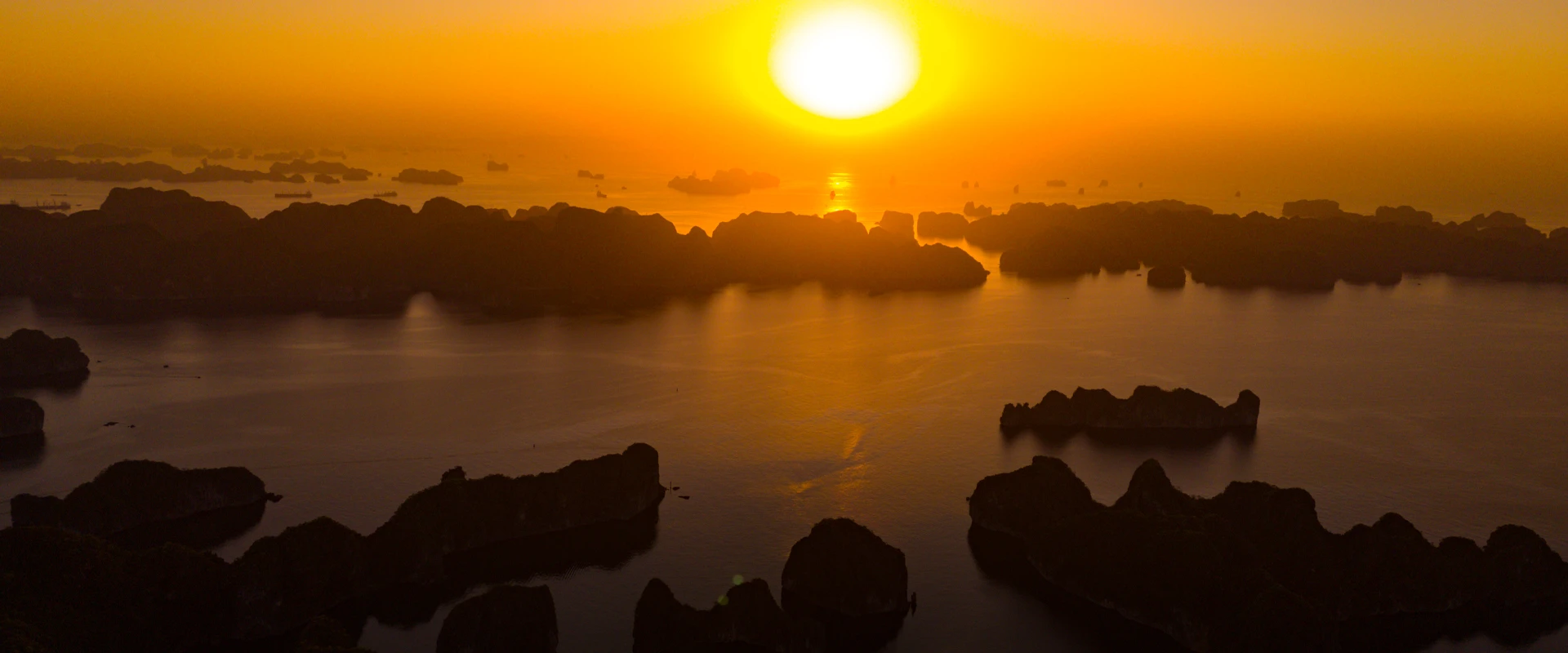 Ha Long Bay: 12-Day Motorcycle Adventure
