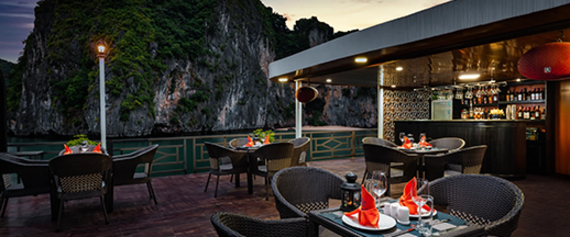 Halong Bay 2 Day 1 Night On La Pandora Boutique Cruise