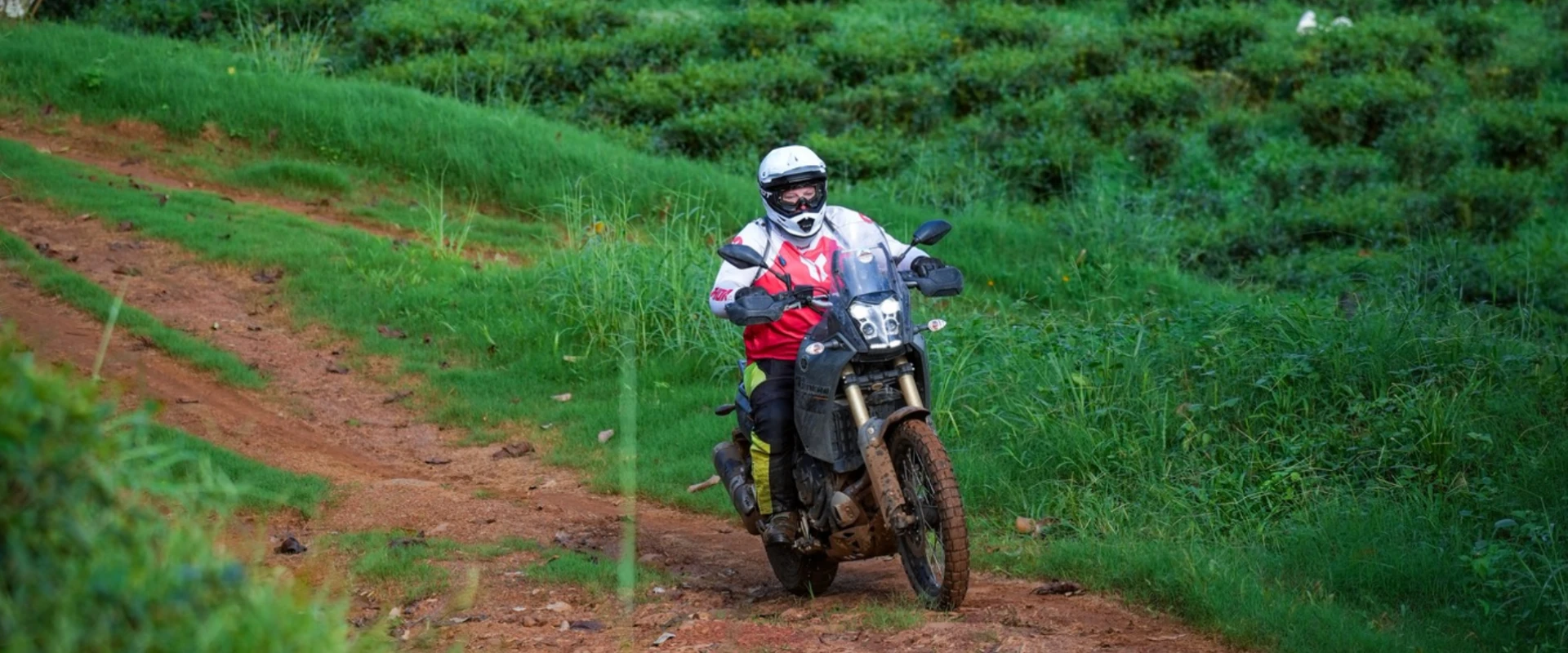(12Nd–18Th Dec, 2026 ) 7-Day Northeast Vietnam Motorbike Adventure: Conquer Rugged Borders