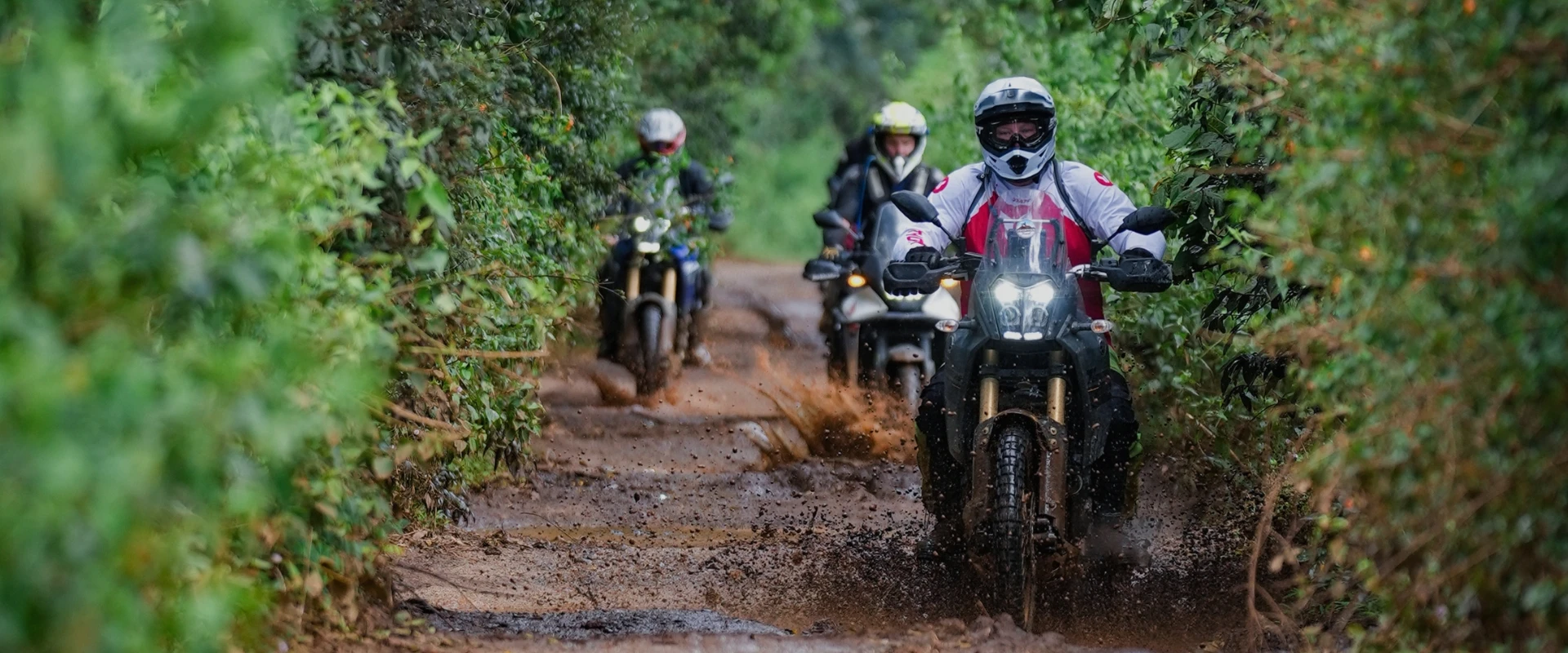 (12Th–25Th April, 2027)  14-Day Vietnam Dry Season Adventure – The Ultimate North-To-South Ride
