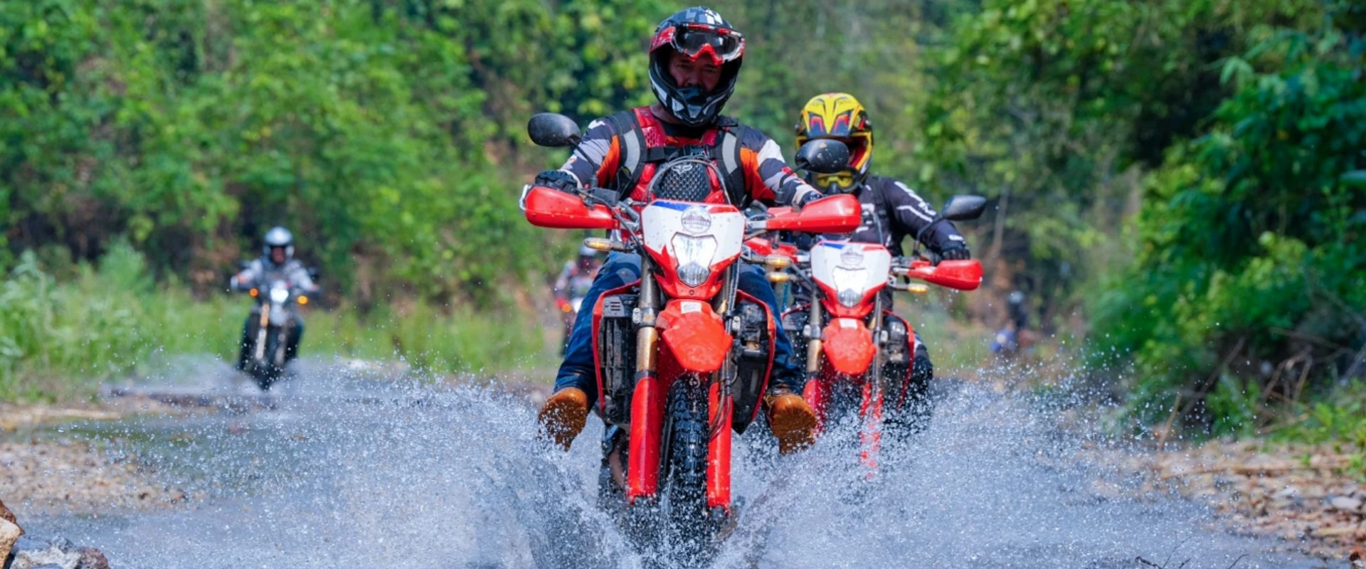 Vietnam Motorbike Tour – 6 Day Ha Giang And North Central Loop 