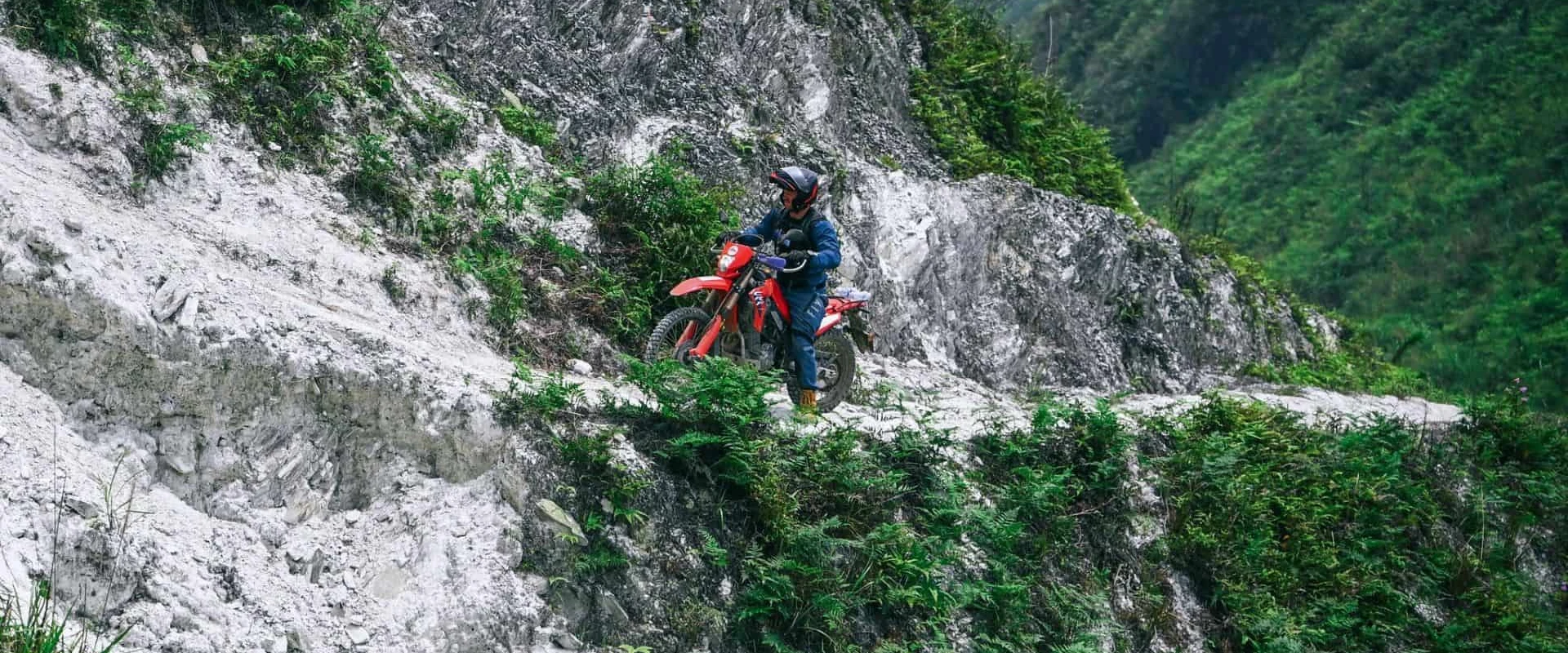 (24Th–31St May 2026) 8-Day Northeast Vietnam Motorbike Tour (With Overnight Train)