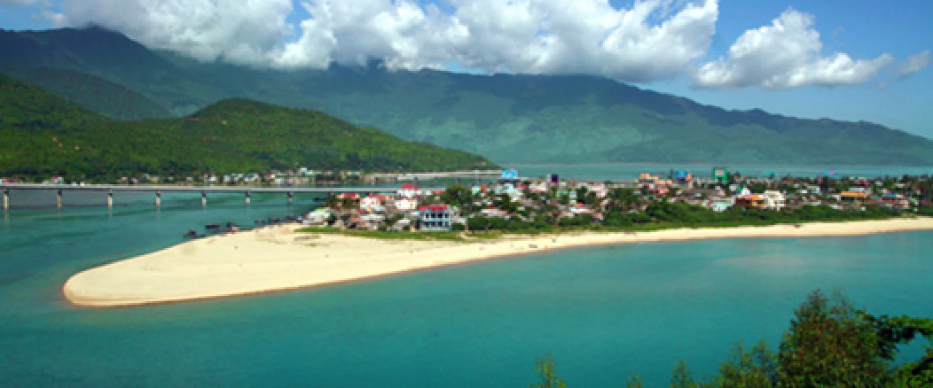 Vietnam Motorbike Tour - 1 Day Hanoi & Typical Village