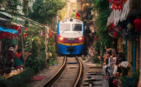  8-Day Vietnam Motorcycle From Night Train To Mountain Peaks