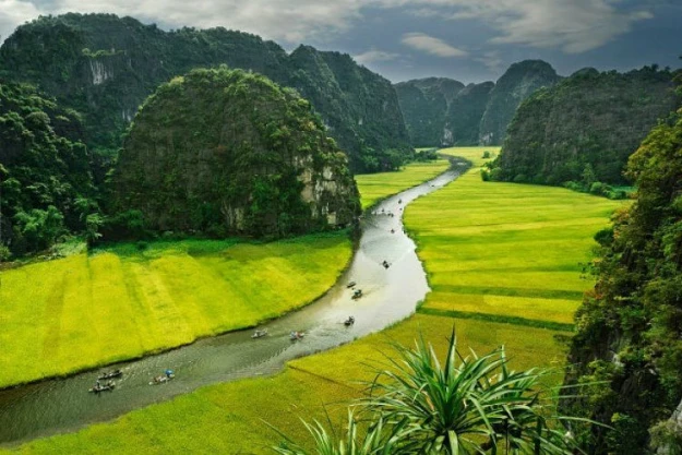 Tam Coc Bich Dong – A Highlight Of Ninh Binh Tourism, Vietnam