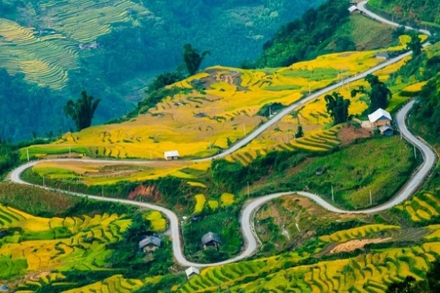 Northern Vietnam Motorbike Tour To Ha Giang 