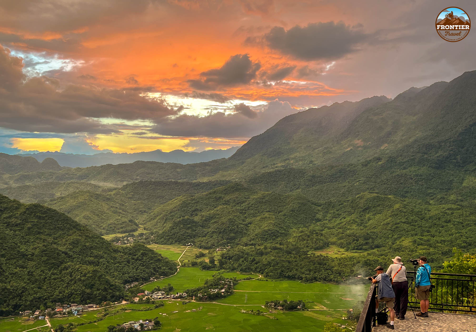 Hanoi - Mai Chau Motorbike Tour 2 Days