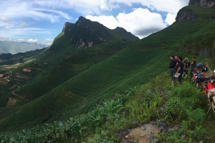 Motorbike Traveling Experience – What To Know Before Beginning