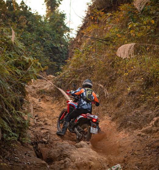 Day 9: Muang Khua - Dien Bien Phu (Vietnam) (150 KM) (B/L/D)