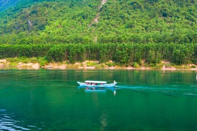 Day 3:  (17th February, 2027) Tan Ky – Phong Nha (Approx. 200 KM)  (B/L/D)