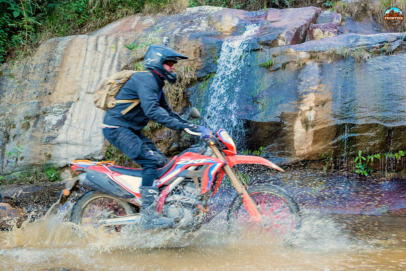 Day 1: NOI BAI AIRPORT – MAI CHAU (APPROX. 4 HOURS BY LIMOUSINE) (L/D)