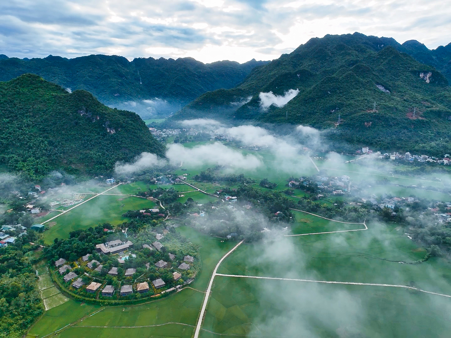 Day 1: (15th May) Hanoi - Vu Linh (Approx 180km) (L/D)