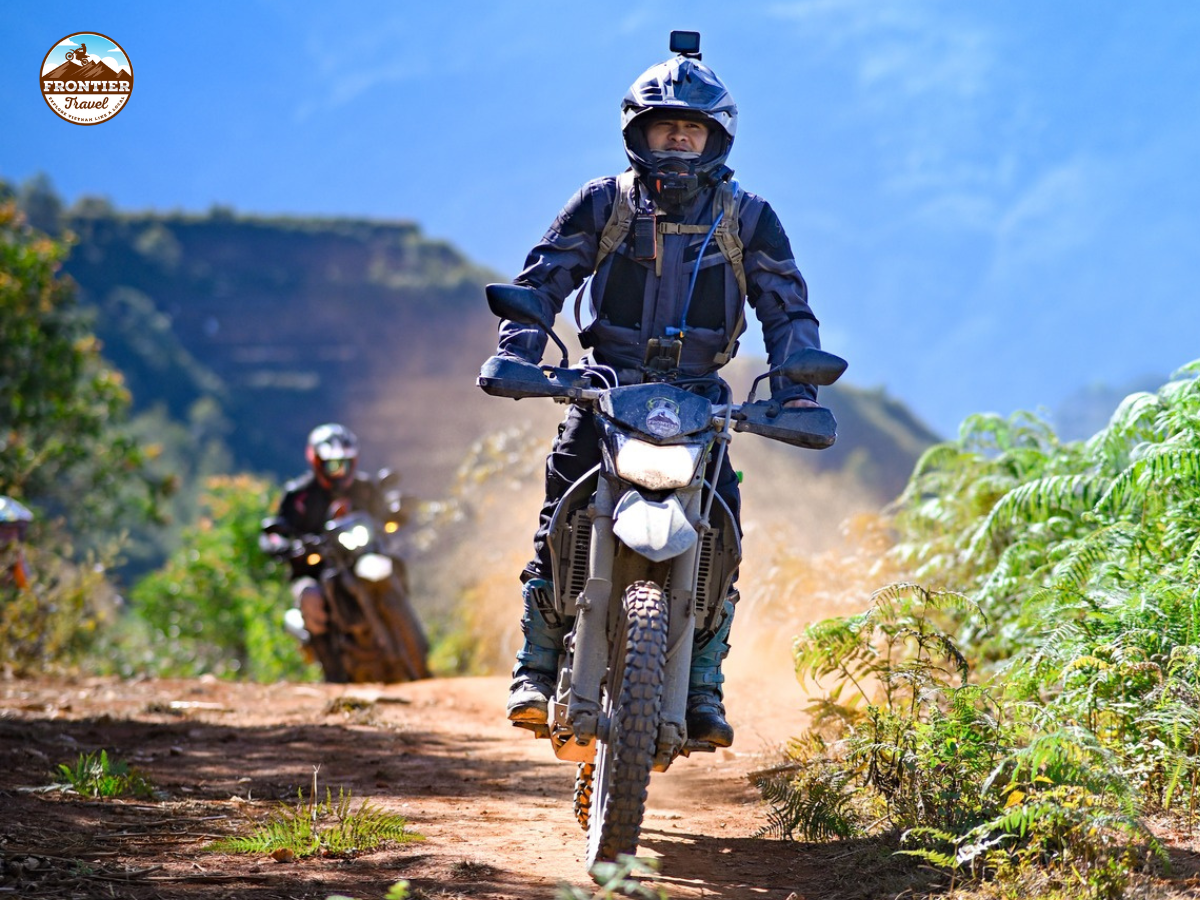Ride-to-Tu-Le-Valley-A-Beautiful-Stopover-on-a-Northwest-Vietnam-Motorbike-Journey