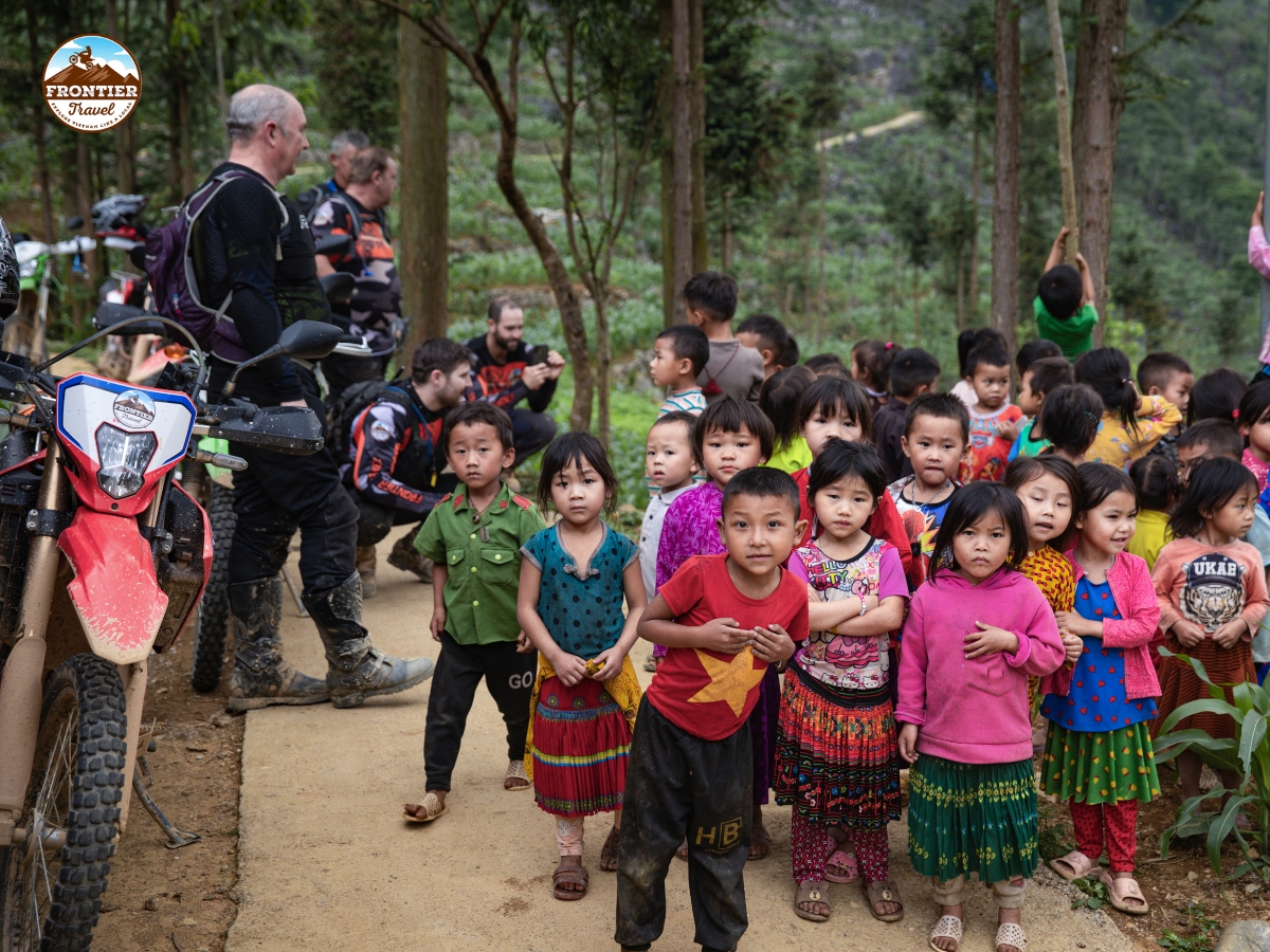 Tay Con Linh Motorbike Adventure