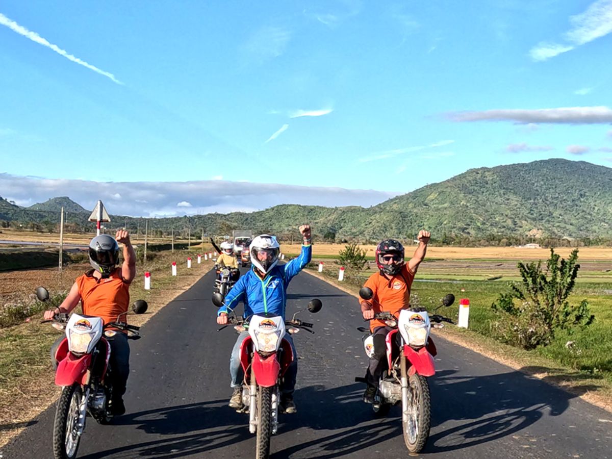 Top 05 Vietnam motorbike tours operators
