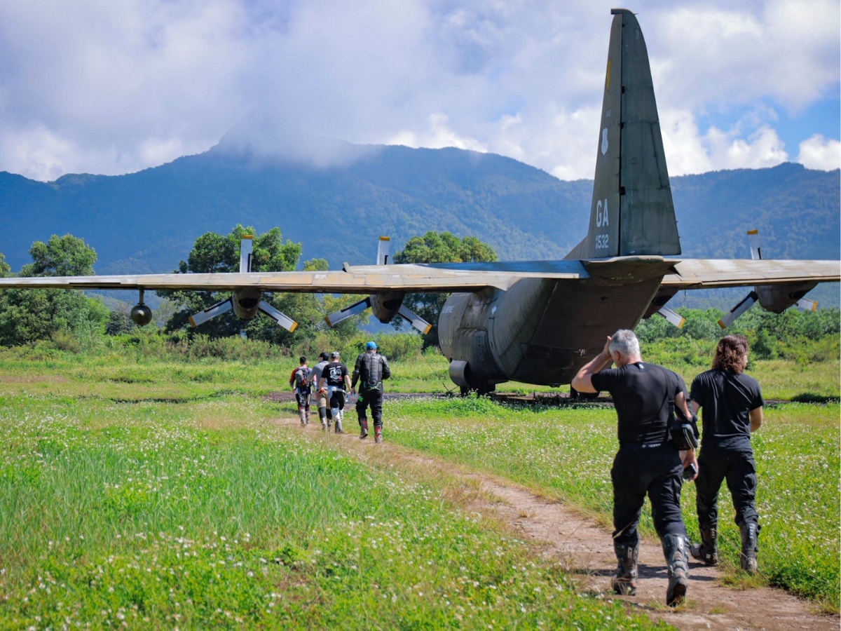 Motorbike adventure to Khe Sanh