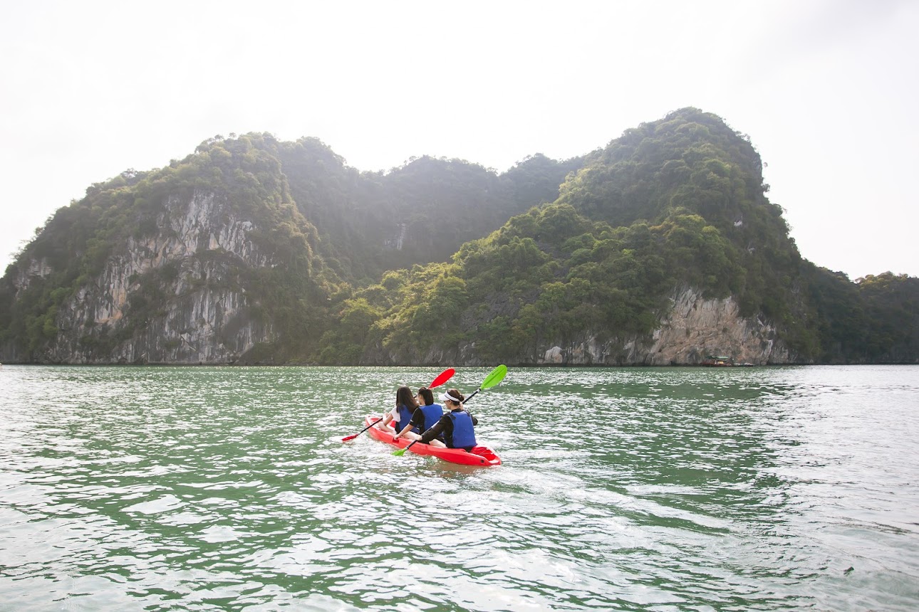 Day 1: Day 1: Ha Long Bay - Lan Ha Bay - Tra Bau (L/D)