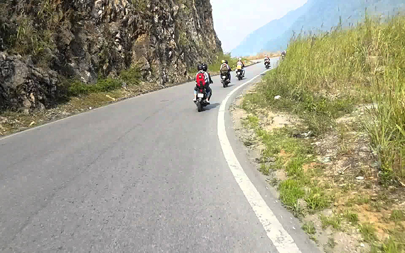 Mai Chau motorbike tour 2 days