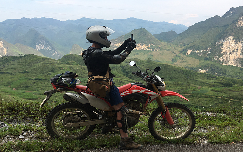 Vietnam motorbike travel