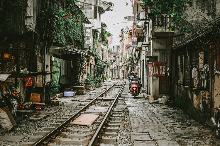 Hanoi motorbike tour