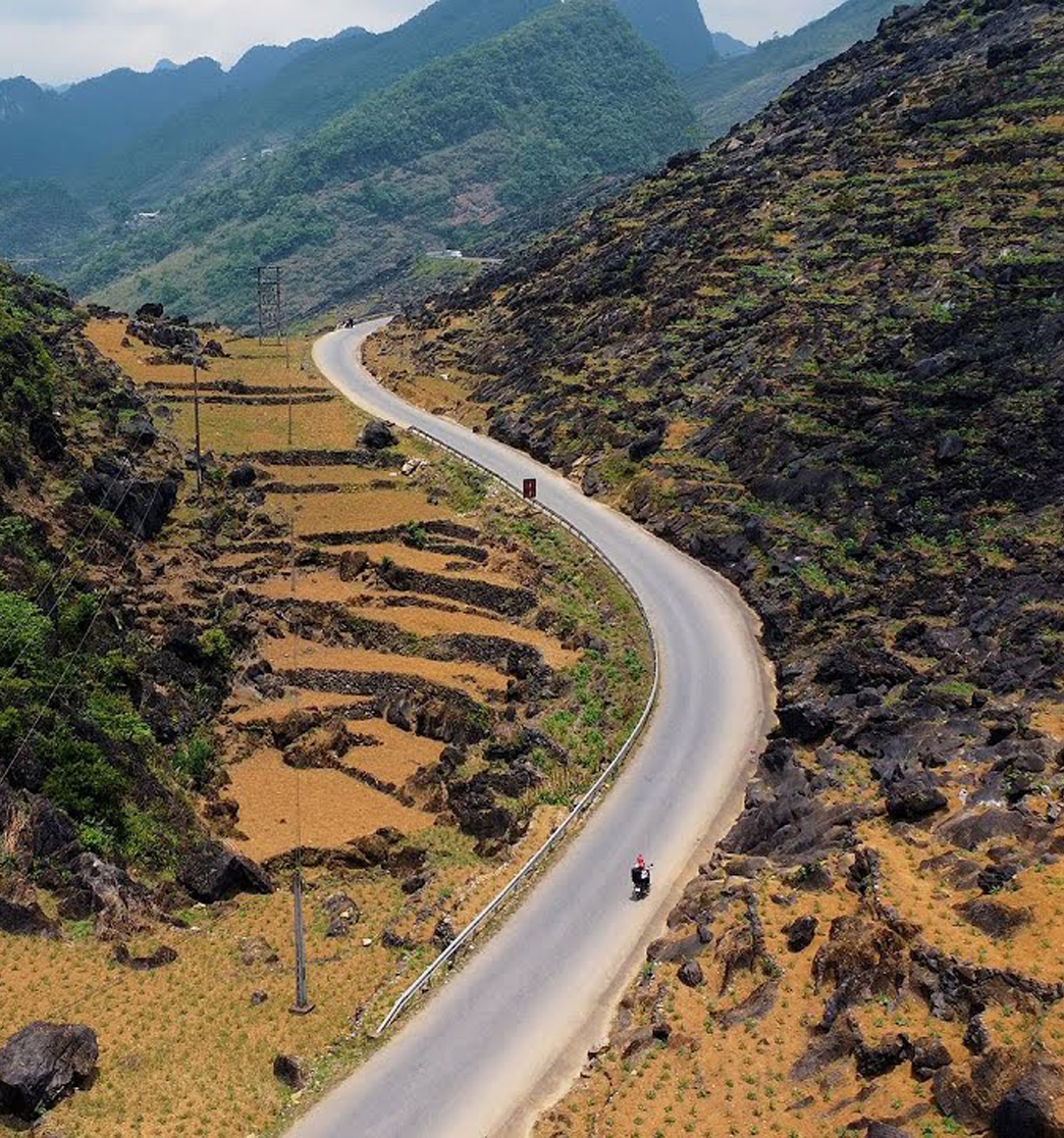 Day 3: HA GIANG – DONG VAN (APPROX. 155 KM) (B/L/D)
