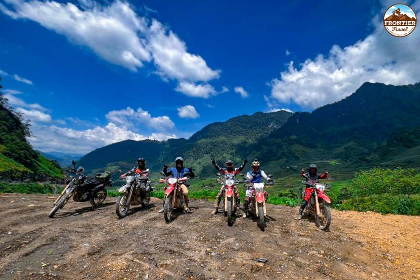 Dramatic canyon roads near Tham Ma Pass