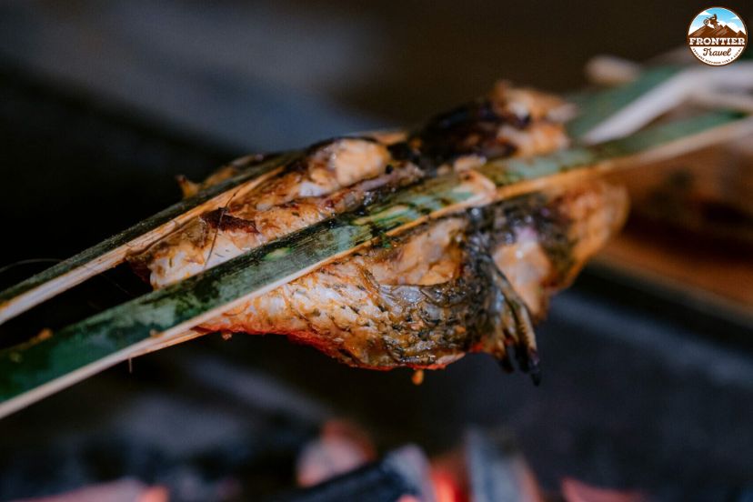 Grilled stream fish and local specialties in Mai Chau