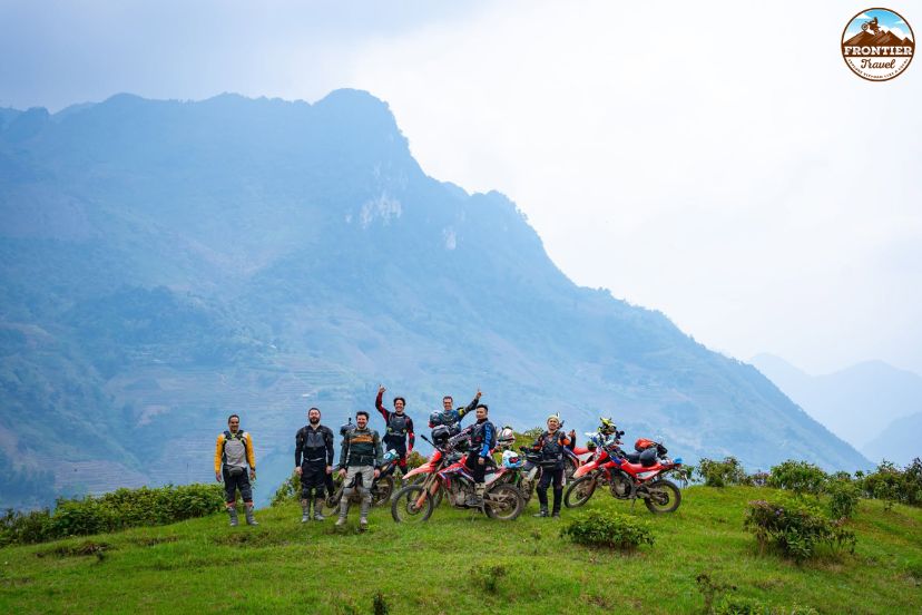 Ha Giang mountain riding experience at Tham Ma Pass