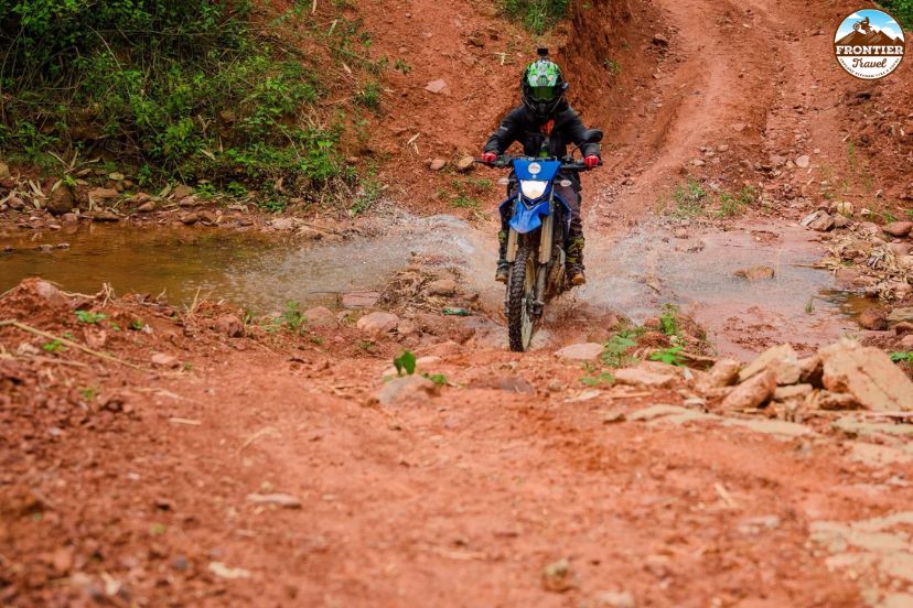 Motorbike journey through Mai Chau countryside