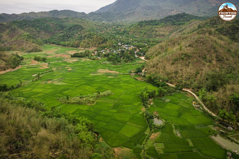 Peaceful mountain landscapes near Tat Nang Waterfall
