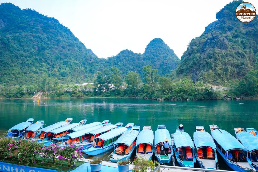 Riverside scenery near Phong Nha Cave