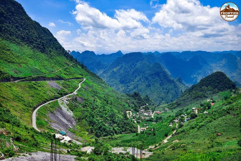Sunrise views from Tham Ma Pass in Northern Vietnam