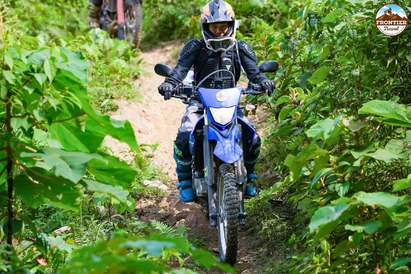 Using engine braking on Vietnam mountain descents