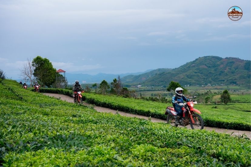 Conquering technical cliff roads on 11 days North Vietnam motorbike tours.