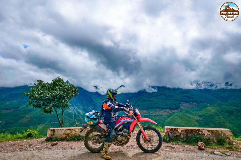 Self guided Ha Giang loop motorbike adventure
