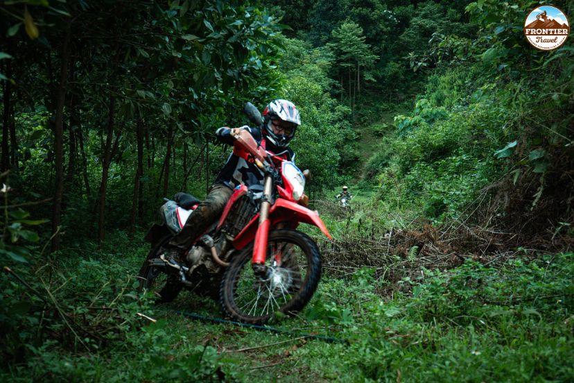 Scenic Ha Giang mountain passes in autumn