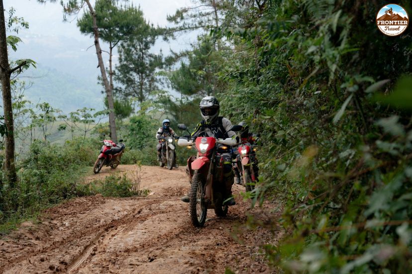 Ha Giang mountain passes near Dong Van