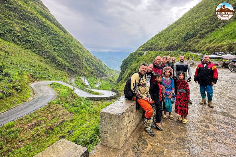 Mountain passes and valleys along the Ha Giang Loop