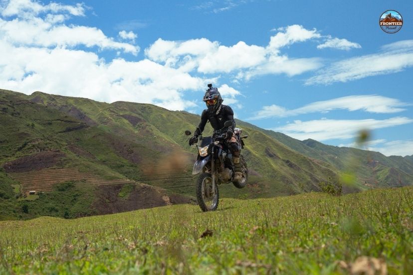 Geographic and cultural value of 8 days Northwest vietnam motorbike tours
