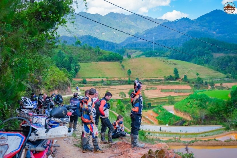 Geological formations enhance Ha Giang loop scenery