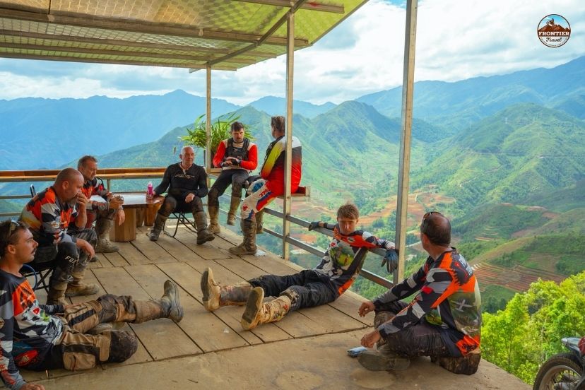 Hour-by-hour blueprint for our flagship week-long northern expedition