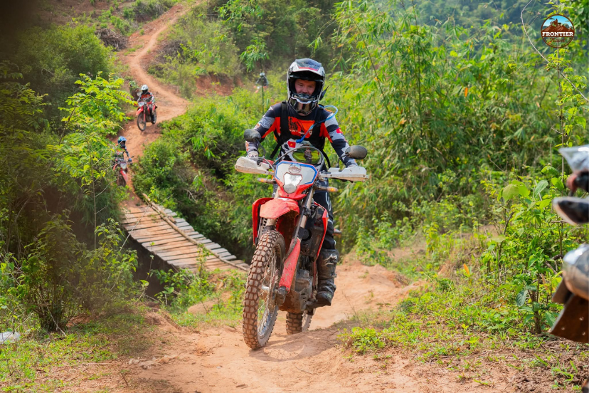 Safe mountain riding begins with preparation and awareness on every route 