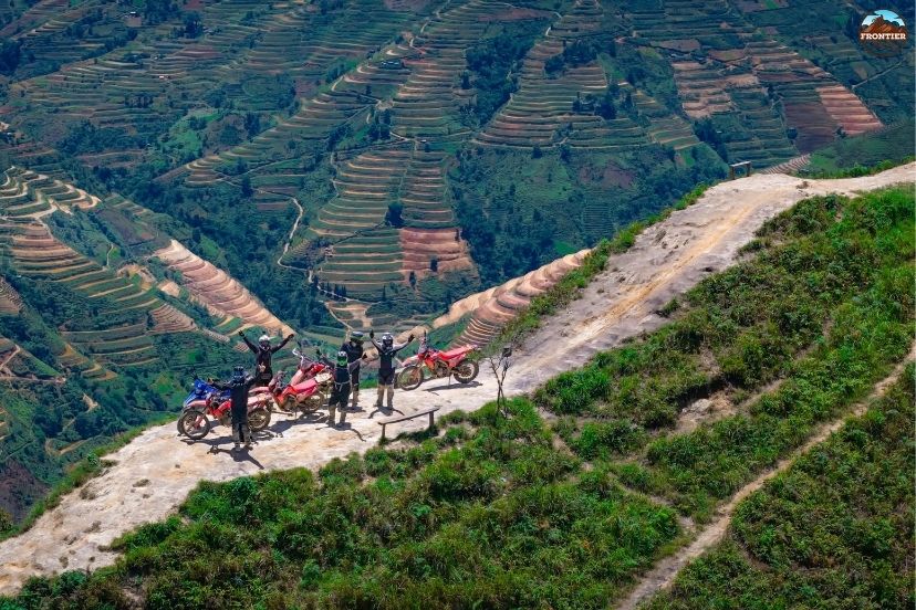 Each riding day builds confidence through changing landscapes and steady guide support