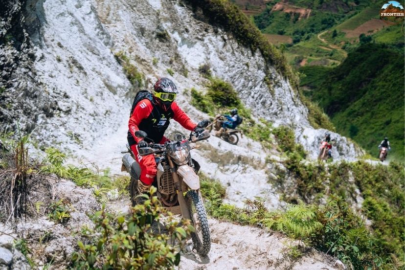 Ha Giang loop motorbike tour women review explains beauty, fatigue, and real challenges