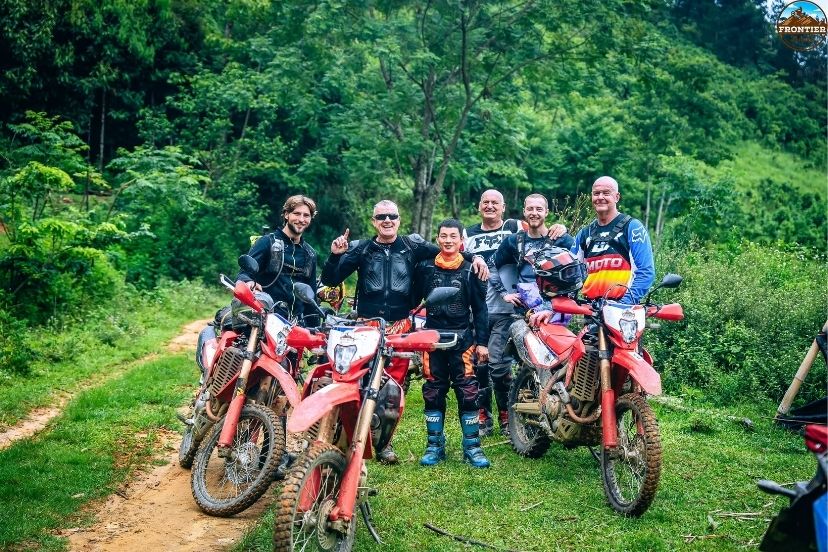 Quick comparison of popular touring motorcycles for best motorbike for vietnam tour
